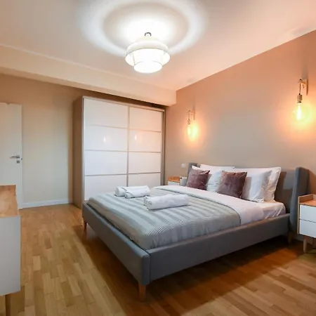 Living At Its - Spacious 2 Bedroom On Calea Victoriei Apartment *