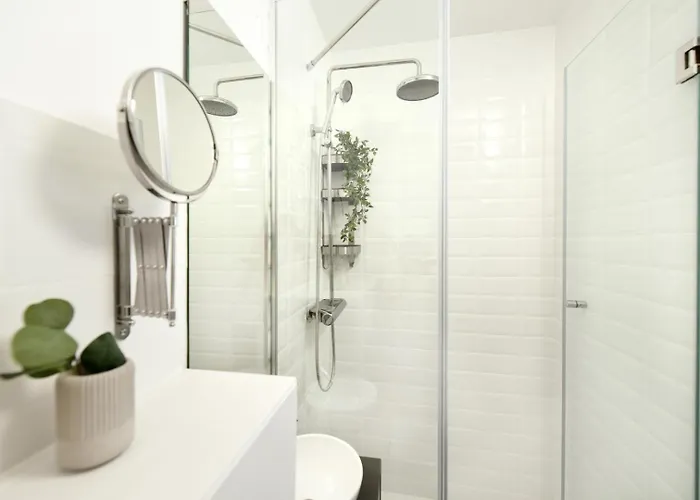 Living At Its - Spacious 2 Bedroom On Calea Victoriei * Bukarest