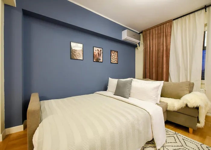 Living At Its - Spacious 2 Bedroom On Calea Victoriei Apartment *
